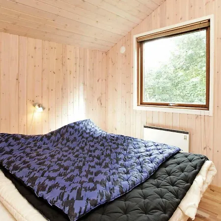 Three-bedroom Holiday In 12 Prázdninový dům